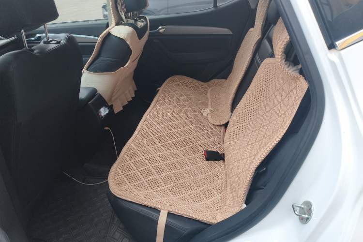 Used Soueast DX5 2019 1.5L Manual Luxury Version Left Rear Seat