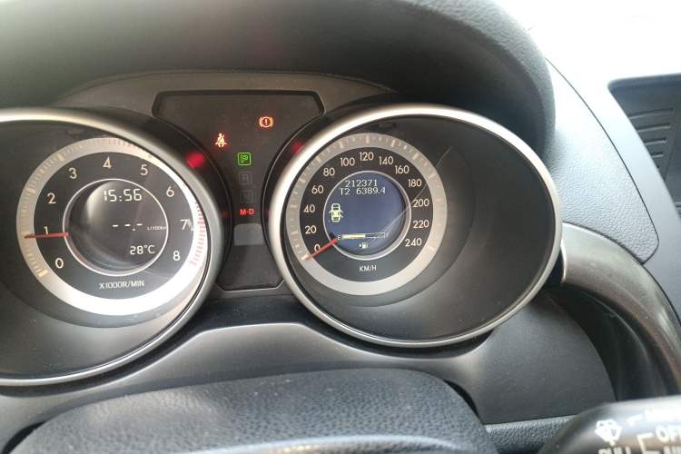 Used Bestune X80 2015 2.0L automatic luxury version