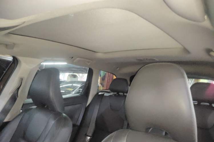 Used Volvo XC60 2015 T5 Zhiyi Edition
