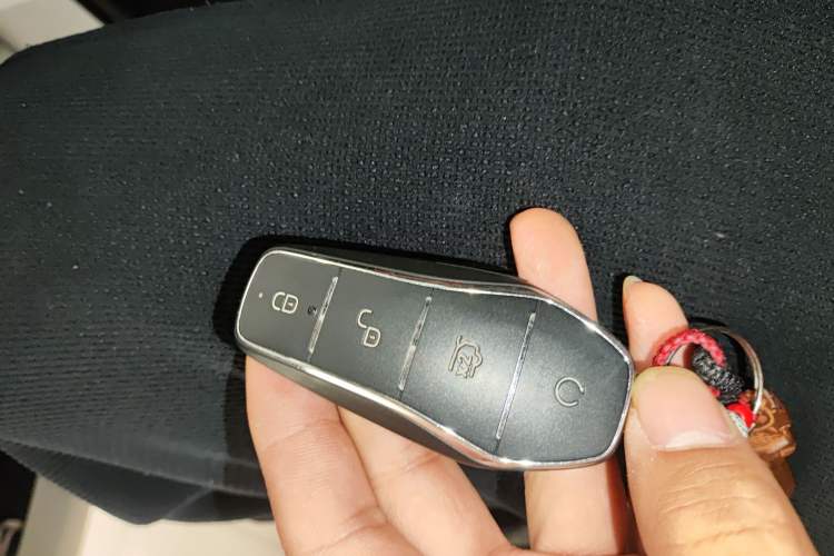 Used BYD Yuan Pro 2023 401KM Luxury Version Vehicle Key
