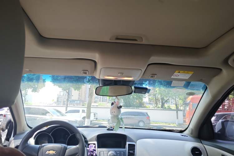 Used Chevrolet Cruze 2015 1.5L Classic SE AT Headliner