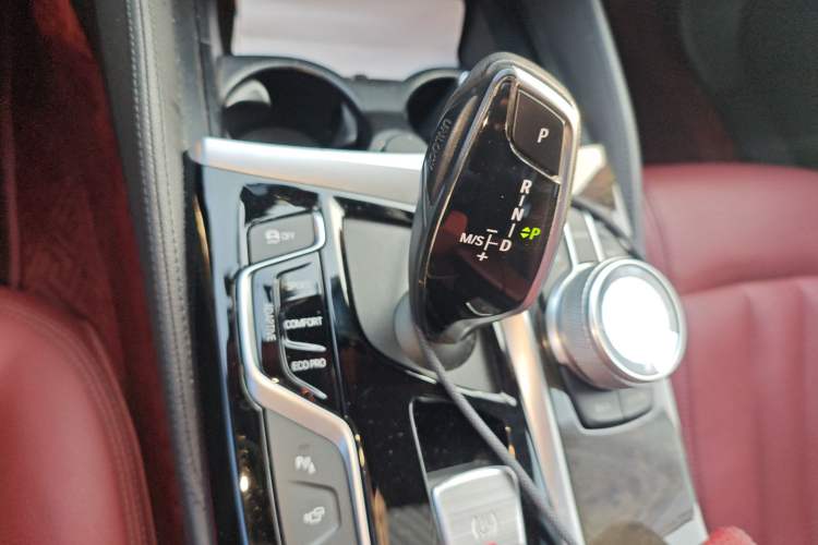 Used BMW 5 Series 2018 Restyled 530Li Luxury Edition M Sport Package