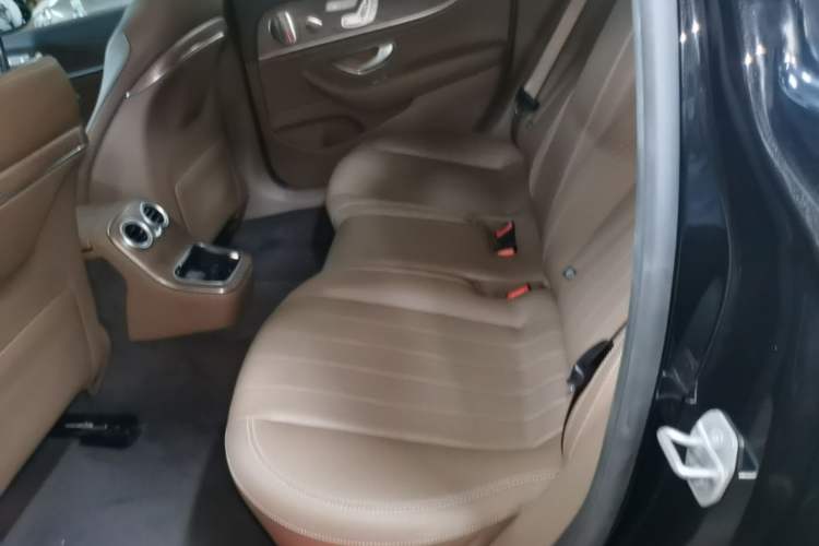 Used Mercedes-Benz E-Class 2022 Updated E 300 L Luxury Edition
