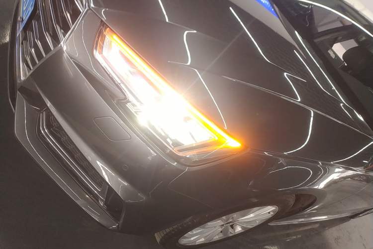 Used Audi A4L 2019 40 TFSI Ambition China VI