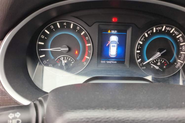 Used Haval H2 2017 Blue Label 1.5T Manual Two-Wheel Drive Luxury Model