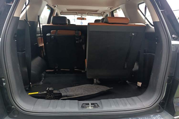 Used Oshan CX70 2017 Facelifted CX70T 1.5T Manual High-Performance Edition