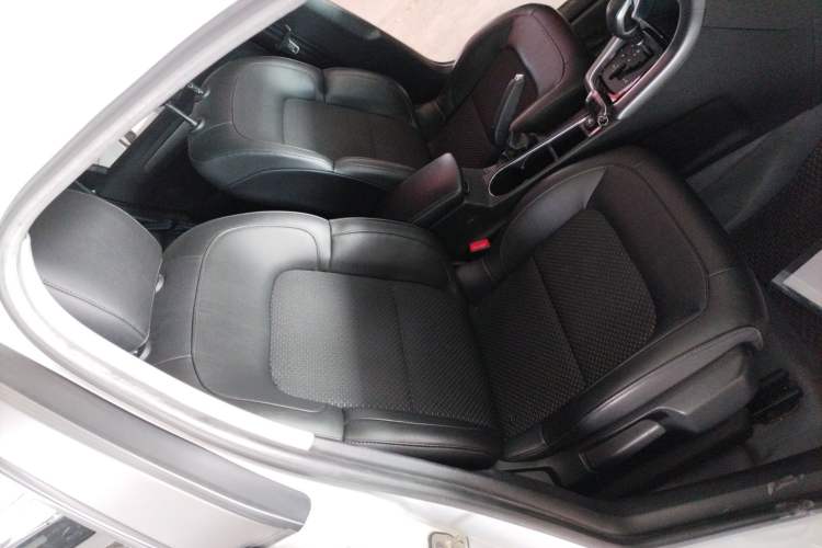 Used Citroen C4 Sega 2016 1.6L Automatic Luxury Model
