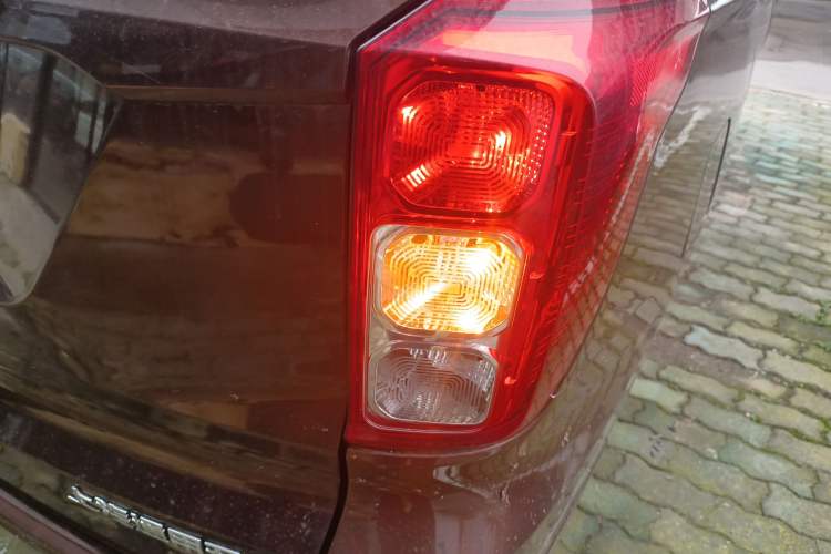 Used Wuling Hongguang 2018 1.5L S Comfort Model L2B
