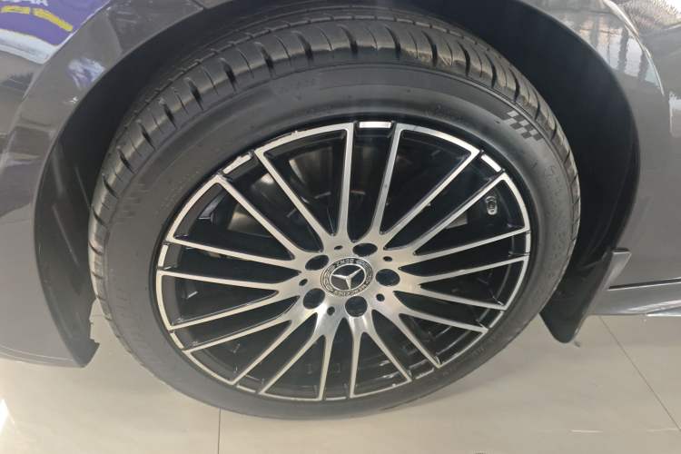 Used Mercedes-Benz C-Class 2024 C 260 L Sport Edition Left Front Wheel Hub