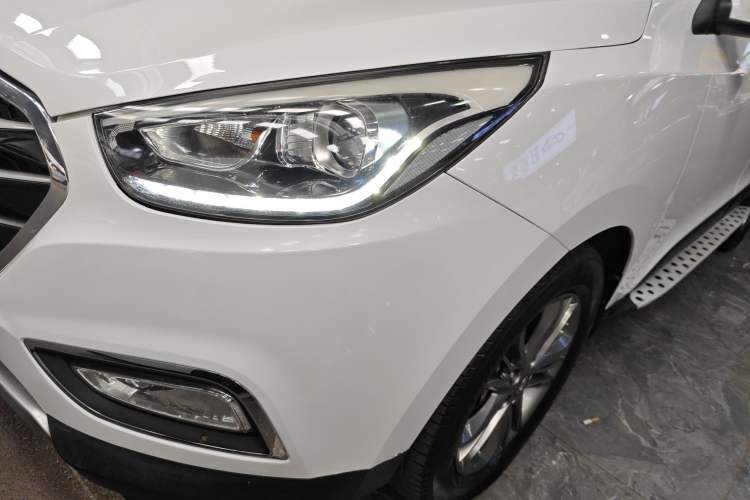 Used Hyundai ix35 2015 2.0L Automatic 2WD Smart Version China V Standard
