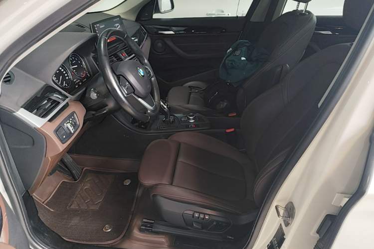 Used BMW X1 2020 sDrive25Li Leading Model