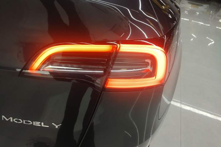 Used Tesla Model Y 2024 Rear-Wheel-Drive Version