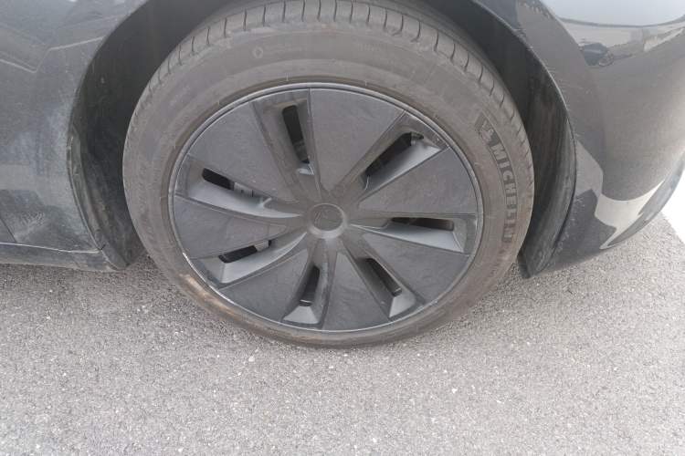 Used Tesla Model 3 2023 Rear-Wheel-Drive Version