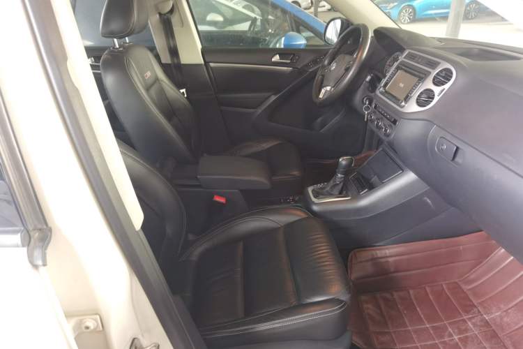 Used Volkswagen Tiguan 2014 1.8TSI Automatic 2WD 30th Anniversary Edition Right Front Seat