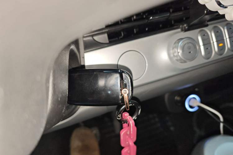 Used CHANGAN NEVO Lumin 2022 210km Sweet Edition Vehicle Key