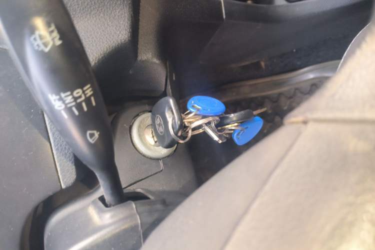 Used FAW Xiali 2012 N3 1.0L Sedan Base Model