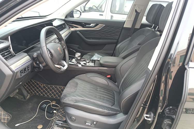 Used Hongqi HS5 2022 Revised Version 2.0T Smart Connect Flagship Edition
