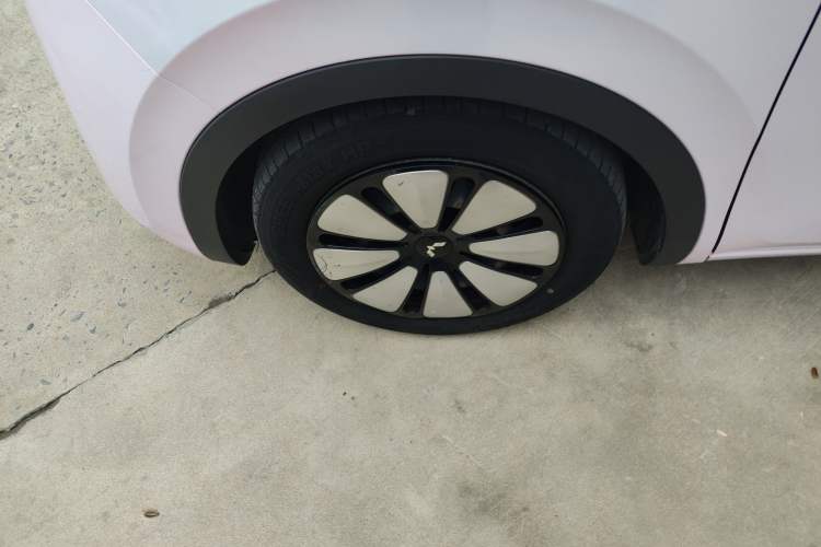 Used Wuling Bingo 2023 333 km Enjoyment Version
