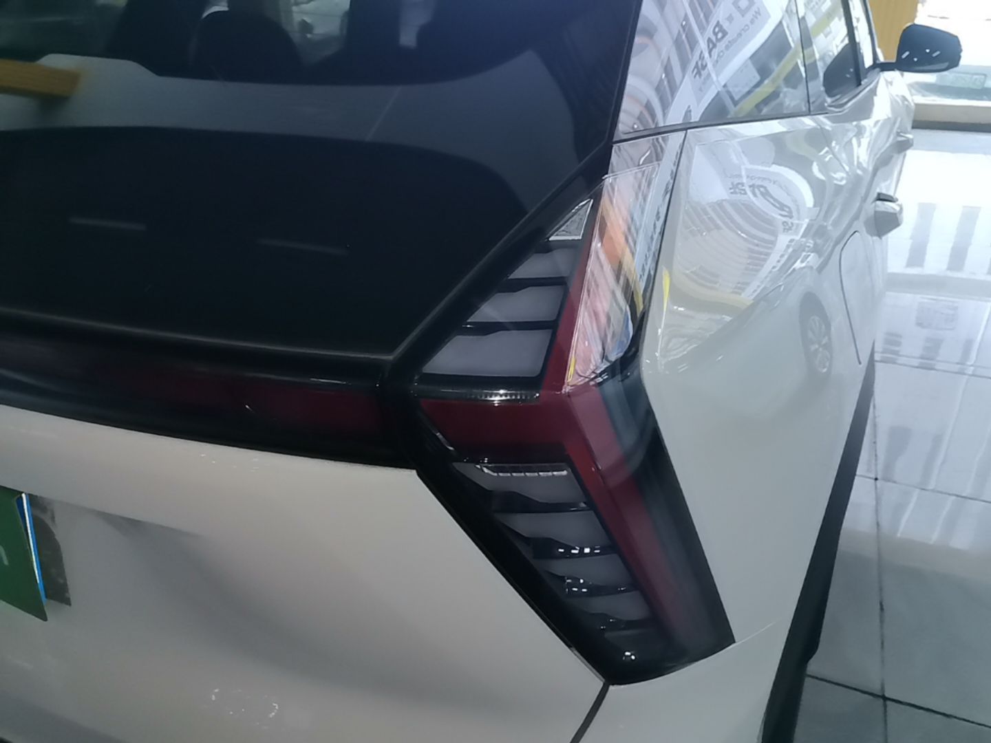 Geely Auto FX11 2024 1.5TD DCT Prestige Edition — снимка 9