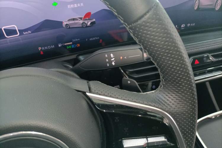 Used Buick LaCrosse 2024 28T Luxury Edition Gear Lever