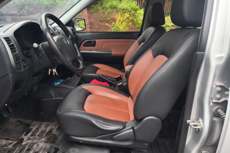 Used Great Wall Wingle 5 2017 2.8T Classic Edition Two-Wheel Drive Big Double-Cab GW2.8TC-2
