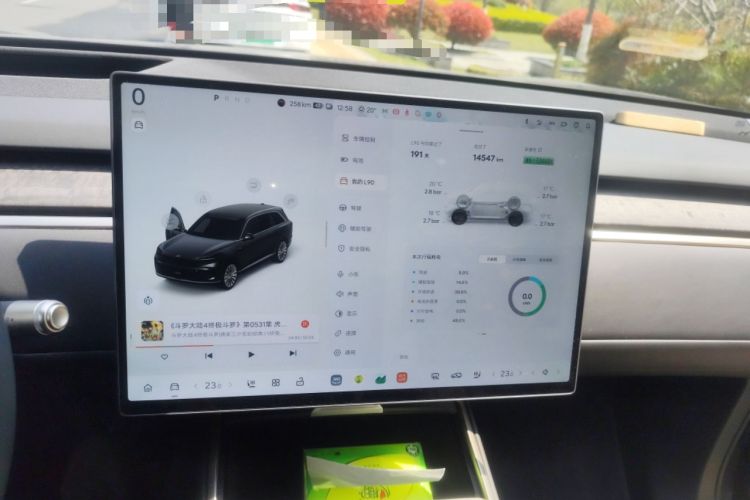 Used ONVO Luxeed L90 2025 Model—Ultra Six-Seater Version
