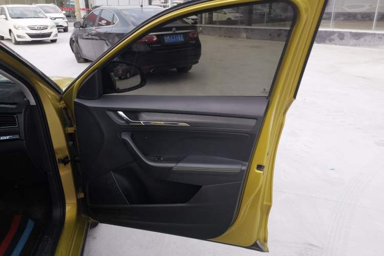 Used Skoda Kamiq 2022 GT 1.5L Automatic Deluxe Edition
