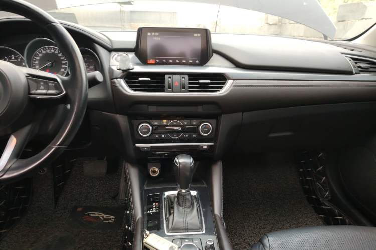 Used Mazda Atenza 2018 2.0L Blue Sky Luxury Edition China V Standard Audio And AC Panel