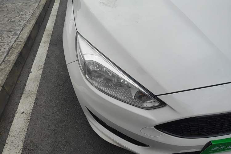 Used Ford Focus 2017 1.5T CTCC White and Black Limited Edition