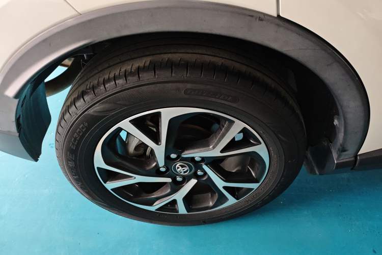 Used Toyota C-HR 2020 2.0L Leading Edition
