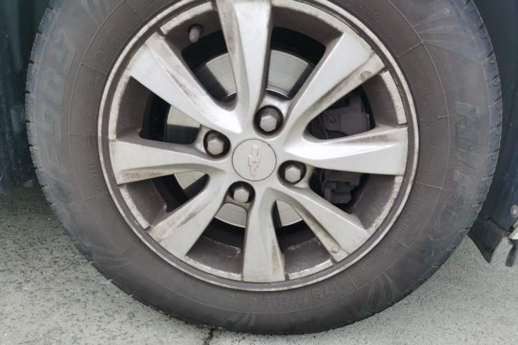 Used Chevrolet Sail 2015 Sail 3 1.5L Manual with Ideal Sunroof Edition