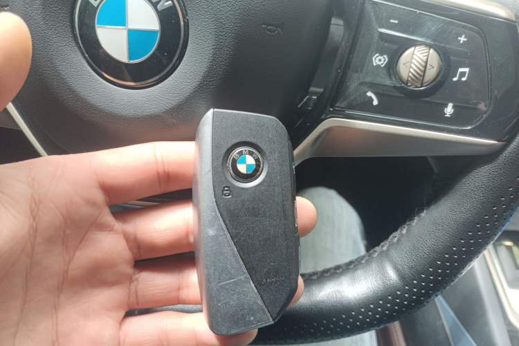 Used BMW 5 Series 2024 530Li Luxury Package Premium Edition Vehicle Key