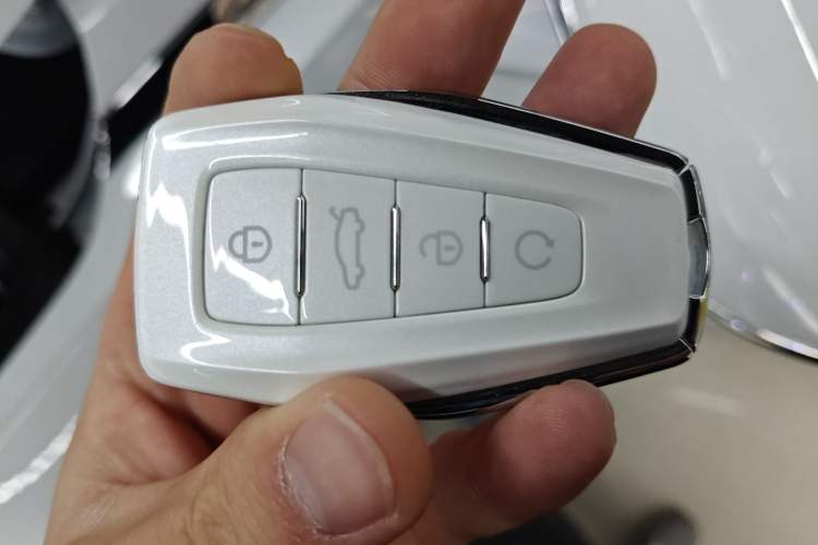 Used Geely Auto Preface 2023 2.0TD Prestige Version Vehicle Key
