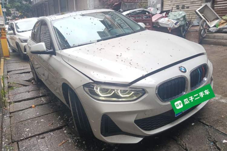 Used BMW 1 Series 2020 125i Leading Model M Sport Package Front Right 45 Deg