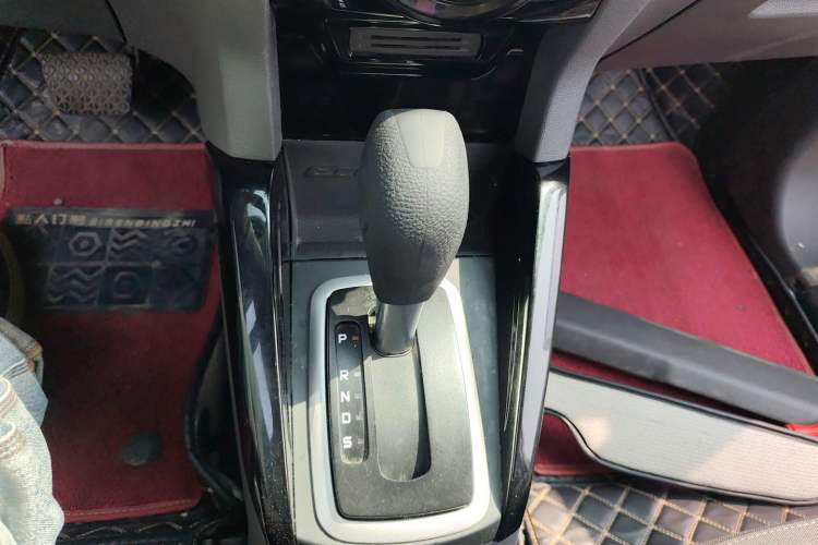 Used Ford EcoSport 2013 1.5L Automatic Fashion Model