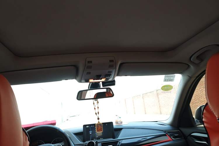 Used BMW X1 2015 sDrive18i Fashion Upgrade Edition