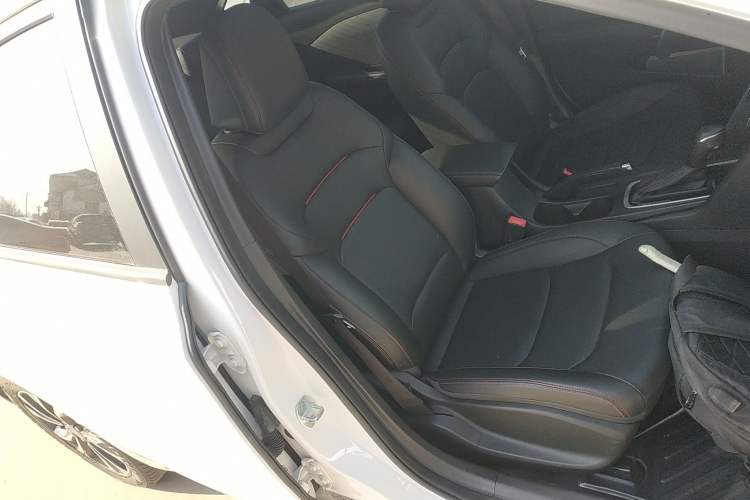 Used Chevrolet Monza 2020 Light Hybrid RS 330T Automatic Comfort Edition
