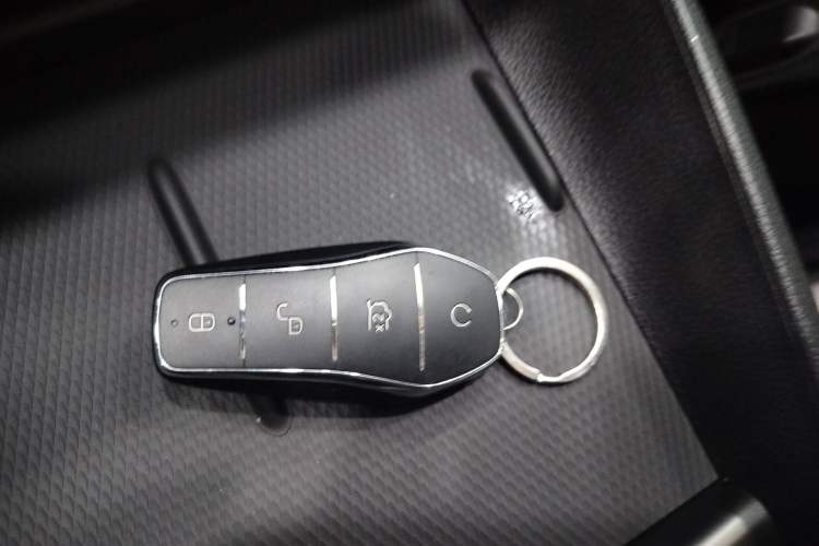 Used BYD Seal 05 DM-i 2025 DM-i Smart Drive 55KM Luxury Model Vehicle Key