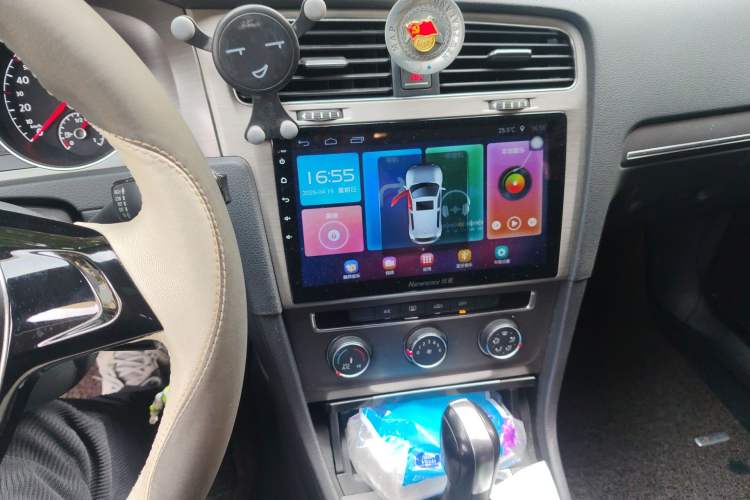 Used Volkswagen Golf 2016 1.6L Automatic Comfort Model
