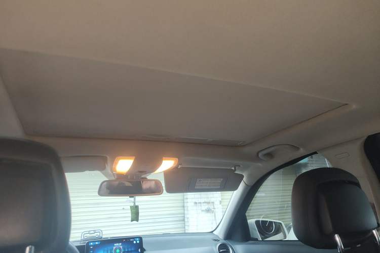 Used Mercedes-Benz C-Class 2013 C 180 Classic Grand Edition Headliner