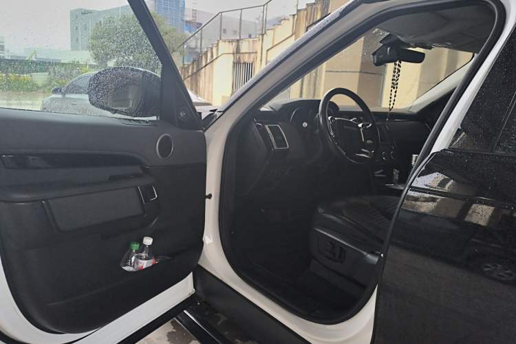 Used Land Rover Discovery 2017 3.0 SC V6 HSE
