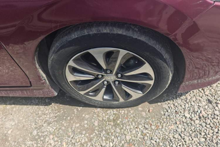 Used Honda Jade 2017 210TURBO CVT Fashion Edition 5-seater Right Front Wheel Hub