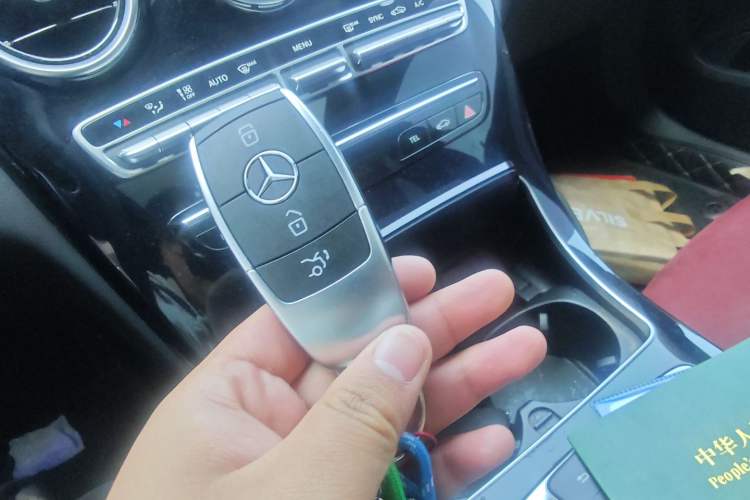 Used Mercedes-Benz C-Class 2021 C 260 Star Edition Vehicle Key