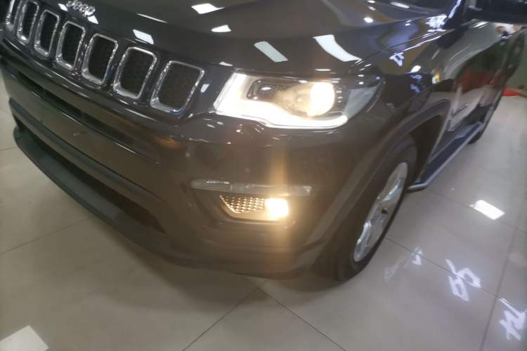 Used Jeep Compass 2017 200T Automatic Enjoyment Version Left Front Headlight