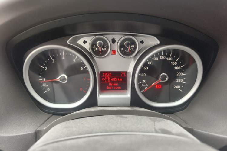 Used Ford Focus 2013 Hatchback Classic 1.8L Manual Fashion Edition
