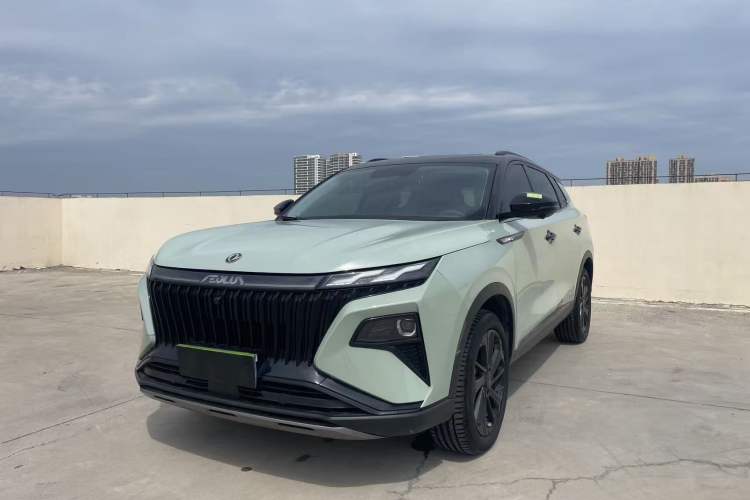 Used Dongfeng Aeolus Huge 2022 Mach Power 1.5T Dare-to-Drive Edition · Enjoyably悦