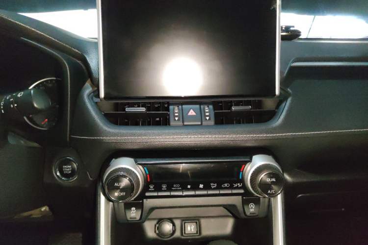 Used Toyota Wildlander 2021 2.0L CVT Two-Wheel Drive Luxury Edition
