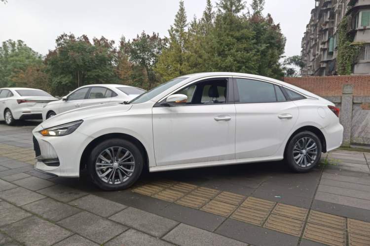 Used MG 5 2025 180 DVVT Global First Edition
