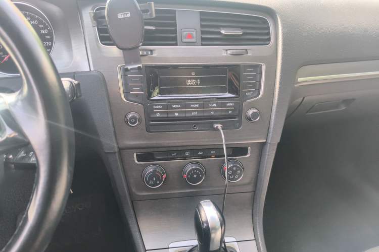 Used Volkswagen Golf 2014 1.4TSI Automatic Comfort Model
