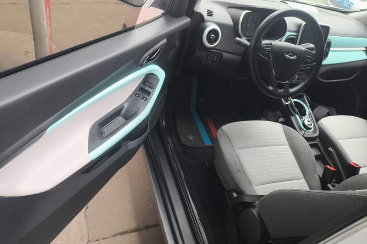 Used Chery QQ Little Ant 2021 150 000 Yuan Ant Fan Edition Ant Trend Version Lithium-Ion Battery